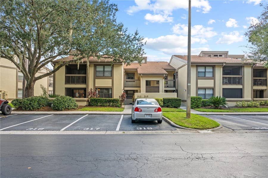 Property photo for 317 WOODLAKE WYNDE, Oldsmar, FL