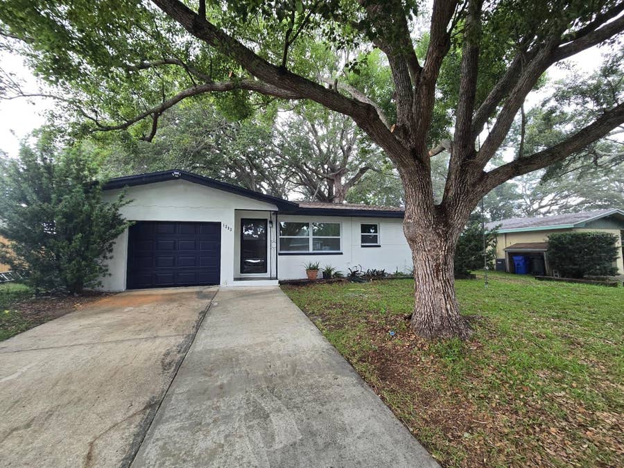 Property photo for 1282 ROBIN HOOD LANE, Dunedin, FL