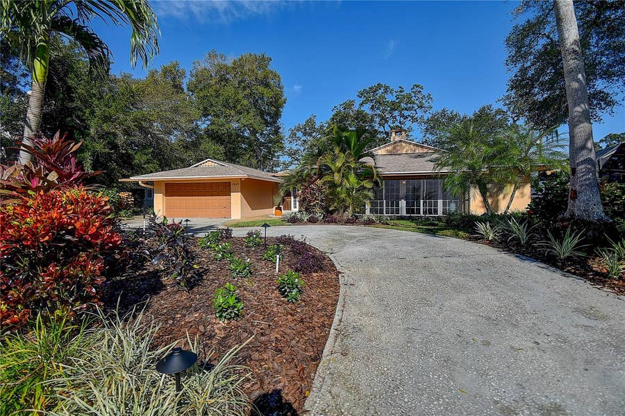 Property photo for 1247 MONTICELLO BOULEVARD N, St Petersburg, FL