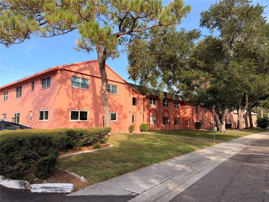 Property photo for 251 SW LINCOLN CIRCLE N, #3209, St Petersburg, FL