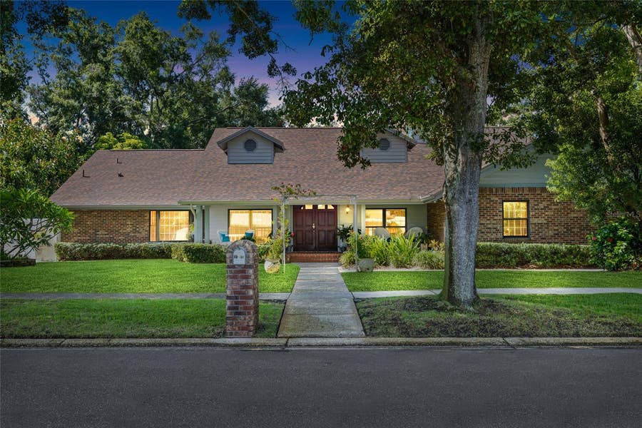 Property photo for 2707 WESTCHESTER DRIVE N, Clearwater, FL