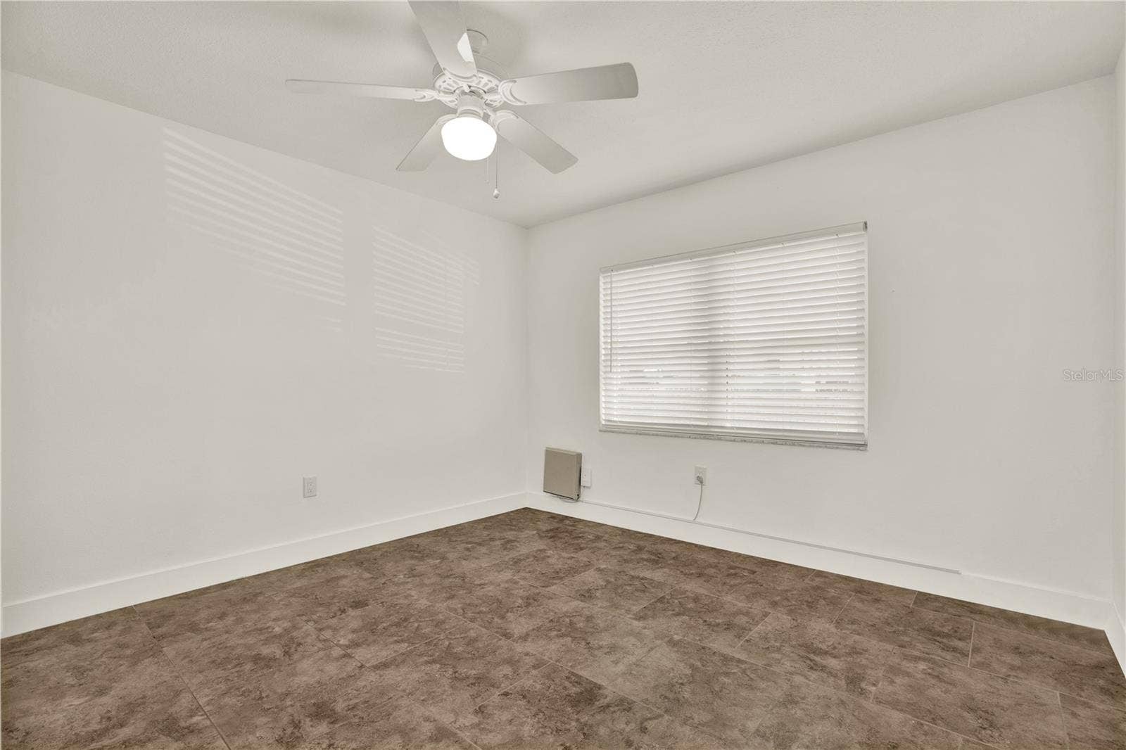 283 104TH AVENUE, #106, Treasure Island, FL 33706 Bedroom 2- Guest
