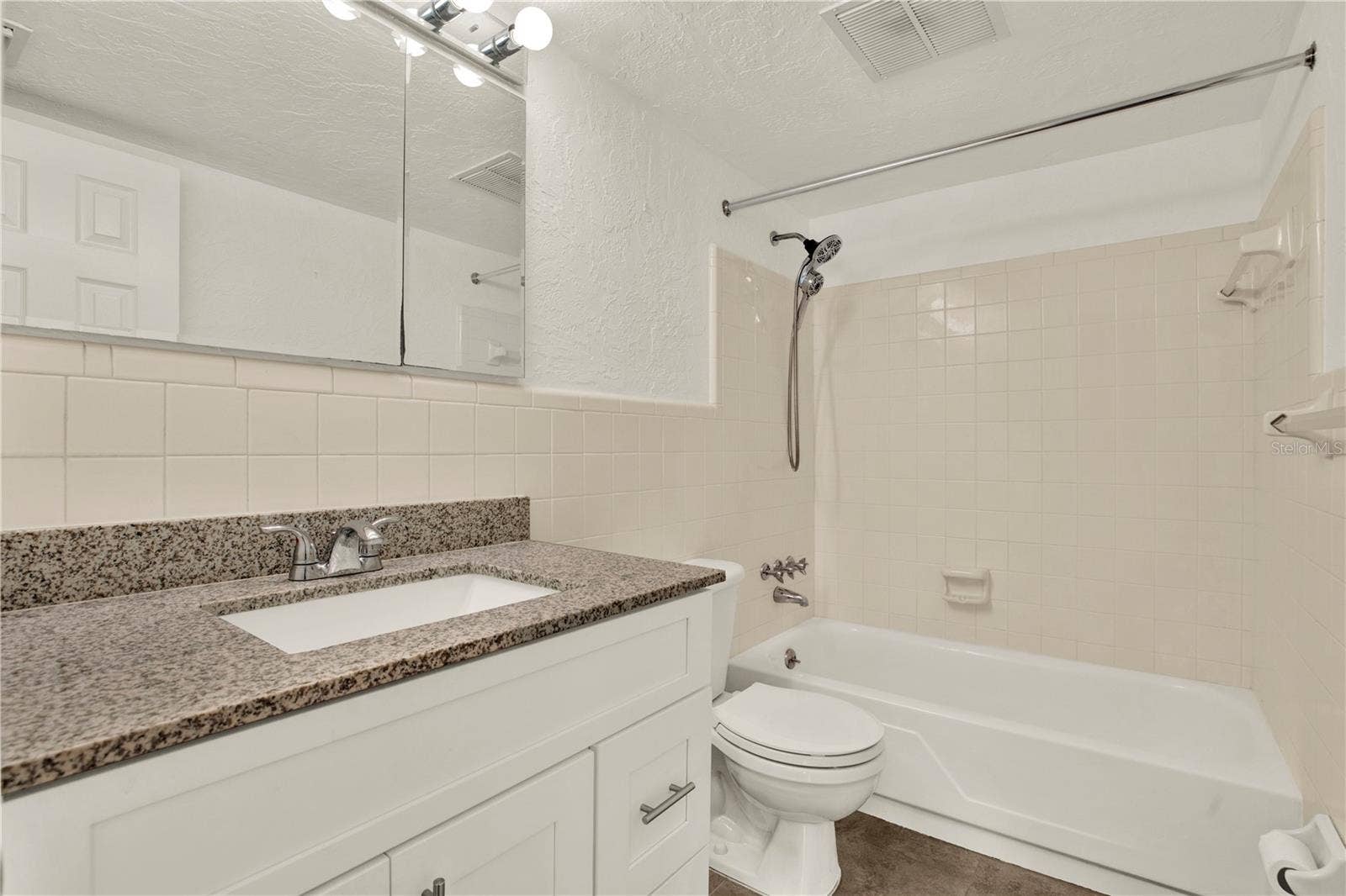 283 104TH AVENUE, #106, Treasure Island, FL 33706 Hall Bathroom