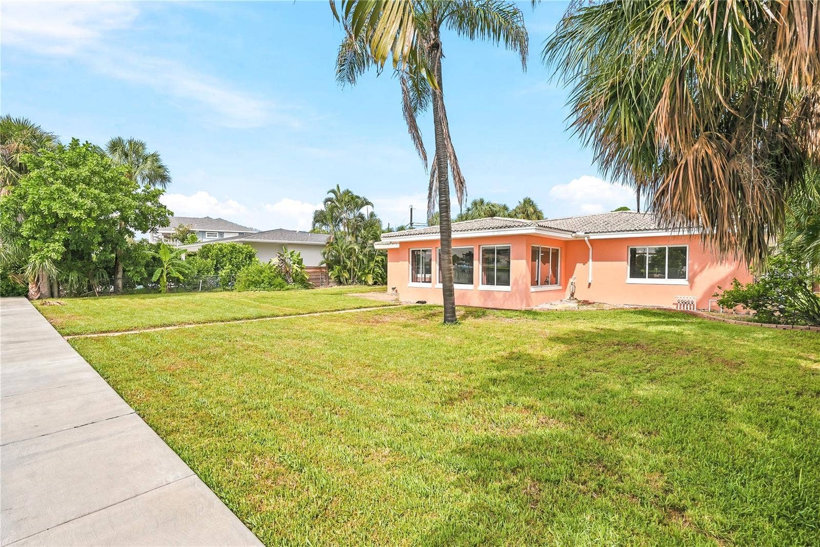 3860 BELLE VISTA E, St Pete Beach, FL 33706 3860 BELLE VISTA E, St Pete Beach, FL 33706