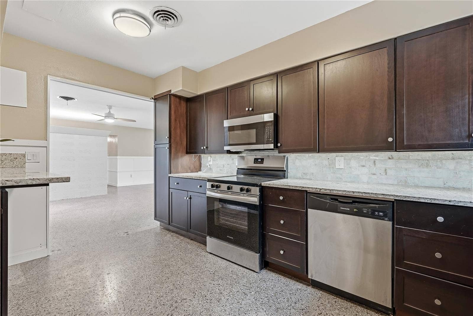 3860 BELLE VISTA E, St Pete Beach, FL 33706 3860 BELLE VISTA E, St Pete Beach, FL 33706