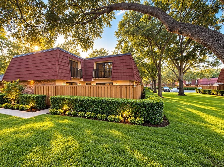 Property photo for 2747 5TH CT, Palm Harbor, FL