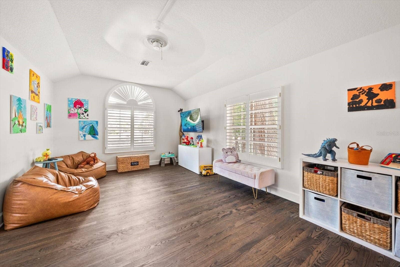 4615 S ESPERANZA AVENUE, Tampa, FL 33611 4615 S ESPERANZA AVENUE, Tampa, FL 33611