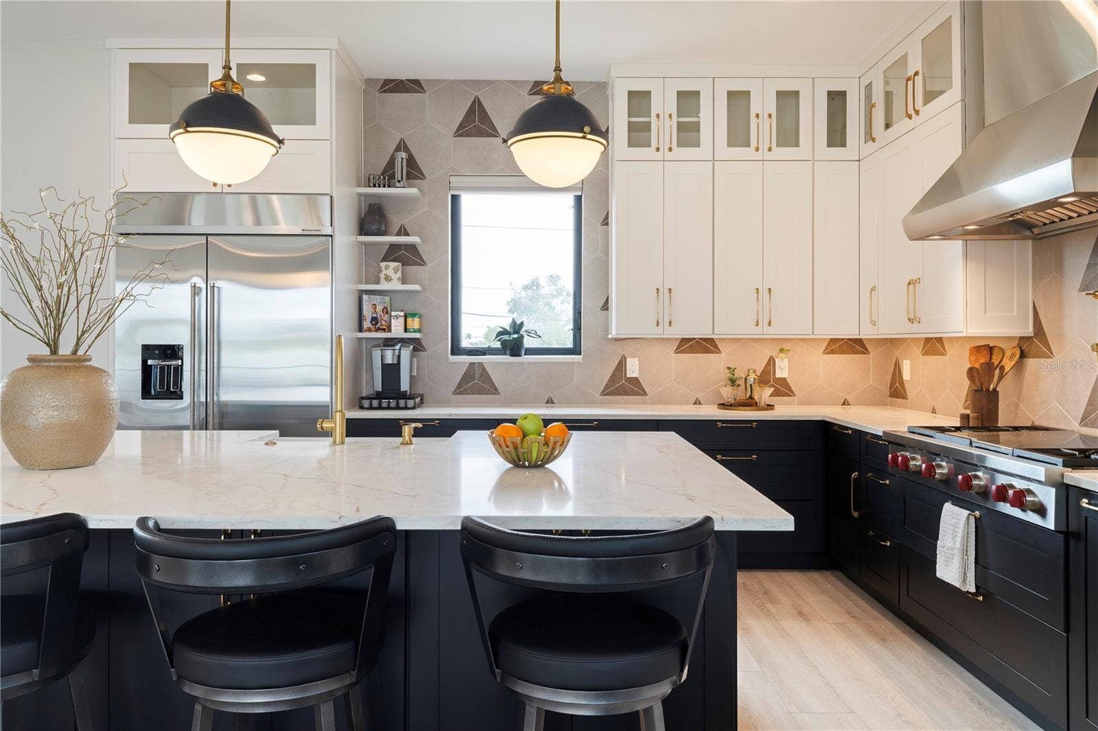 7973 CAUSEWAY BOULEVARD N, St Petersburg, FL 33707 Kitchen 2