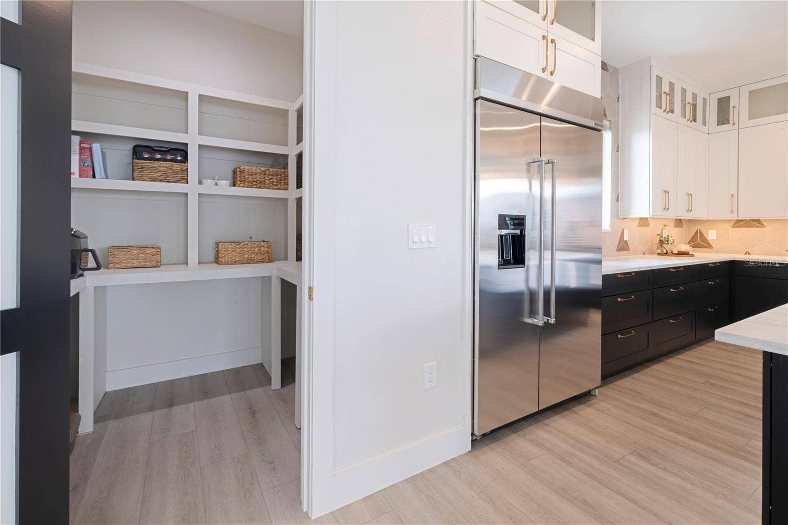 7973 CAUSEWAY BOULEVARD N, St Petersburg, FL 33707 Pantry