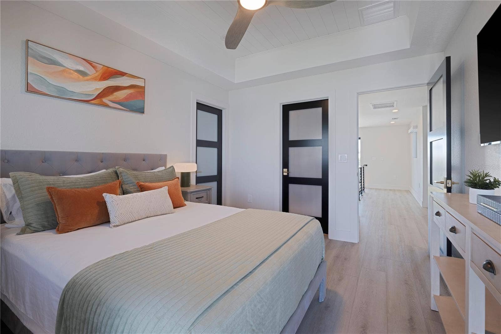 7973 CAUSEWAY BOULEVARD N, St Petersburg, FL 33707 Guest Bedroom 2