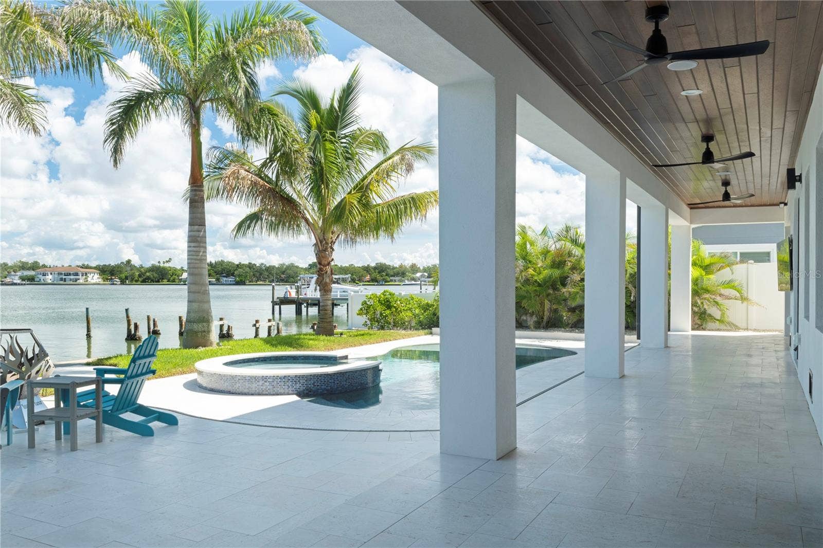 7973 CAUSEWAY BOULEVARD N, St Petersburg, FL 33707 7973 CAUSEWAY BOULEVARD N, St Petersburg, FL 33707