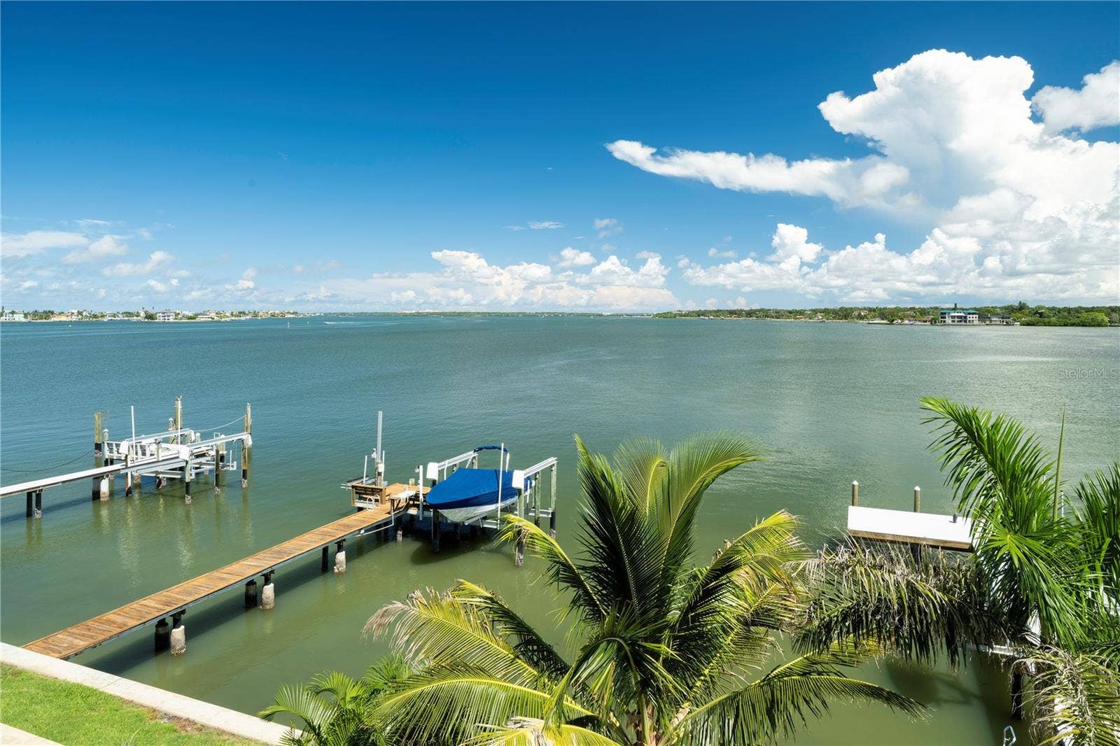 7973 CAUSEWAY BOULEVARD N, St Petersburg, FL 33707 7973 CAUSEWAY BOULEVARD N, St Petersburg, FL 33707