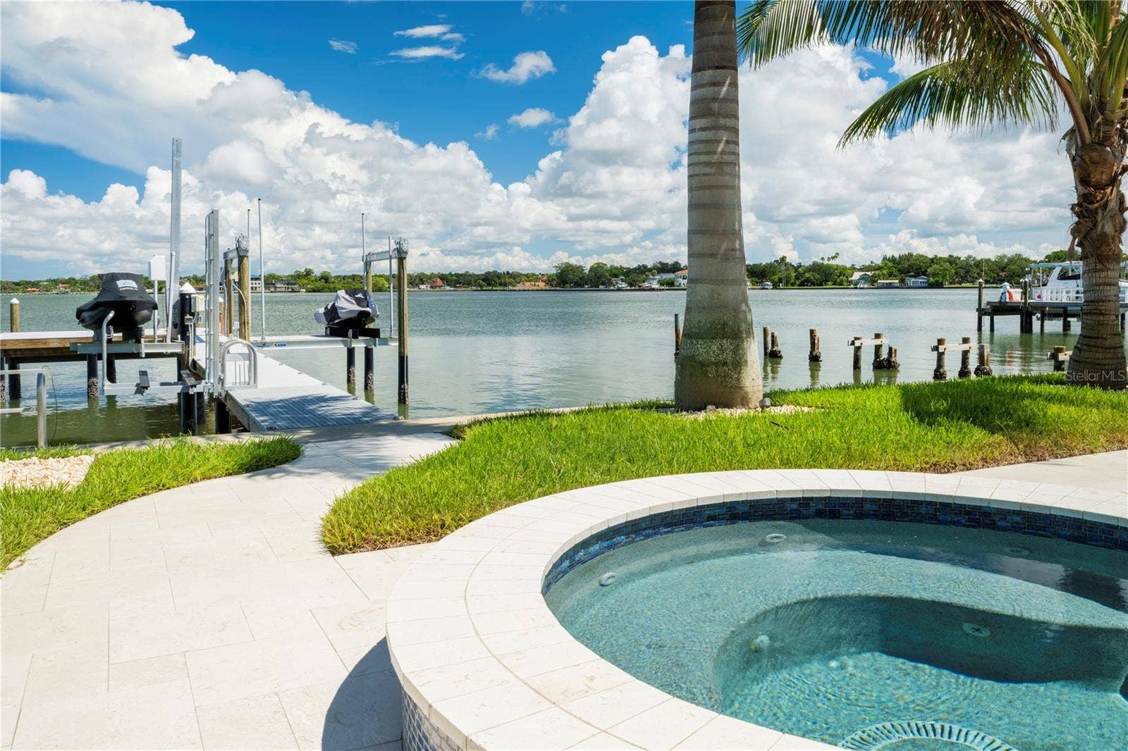 7973 CAUSEWAY BOULEVARD N, St Petersburg, FL 33707 7973 CAUSEWAY BOULEVARD N, St Petersburg, FL 33707