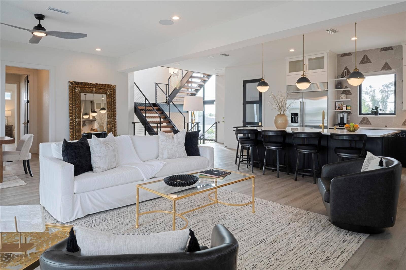 7973 CAUSEWAY BOULEVARD N, St Petersburg, FL 33707 Living Room 2
