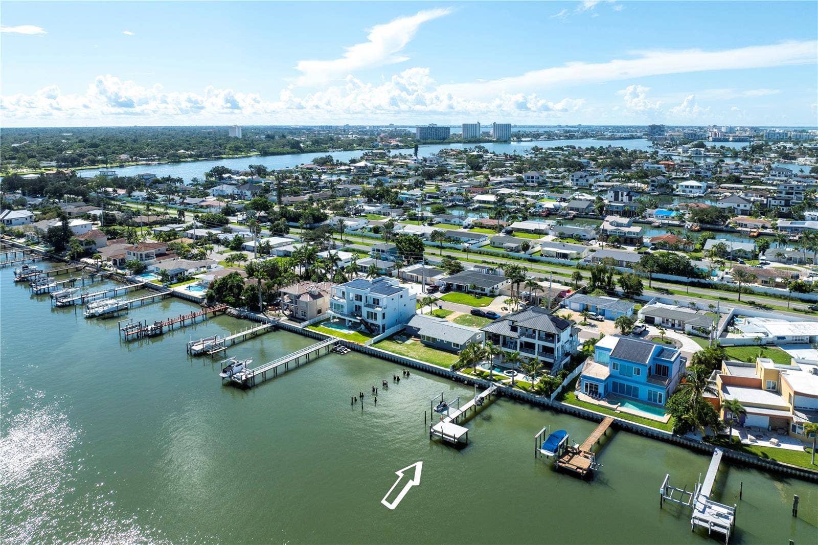 7973 CAUSEWAY BOULEVARD N, St Petersburg, FL 33707 7973 CAUSEWAY BOULEVARD N, St Petersburg, FL 33707