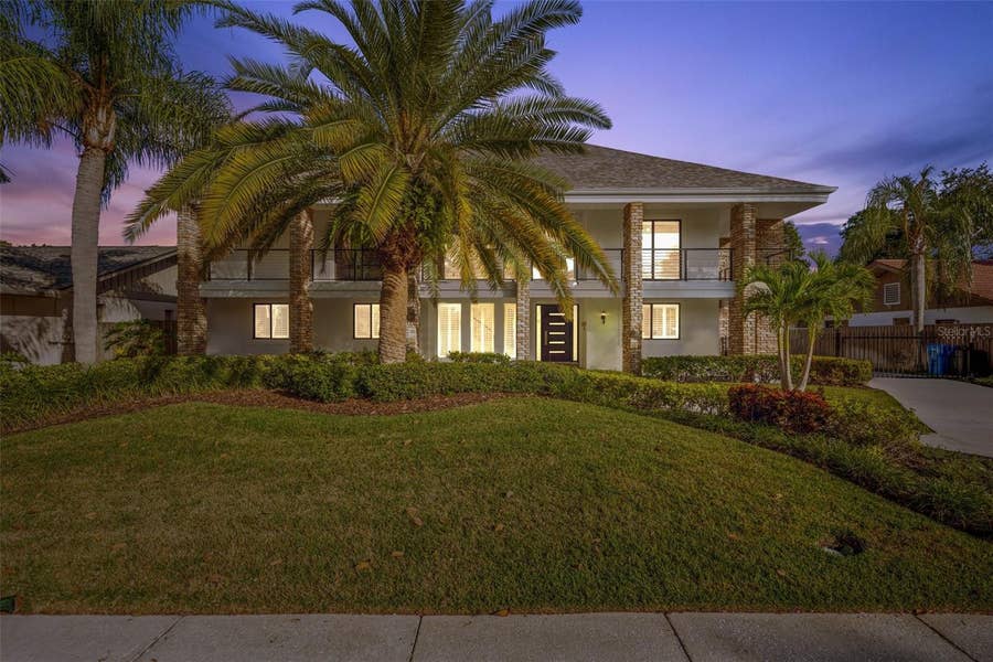 Property photo for 4213 DEEPWATER LANE, Tampa, FL
