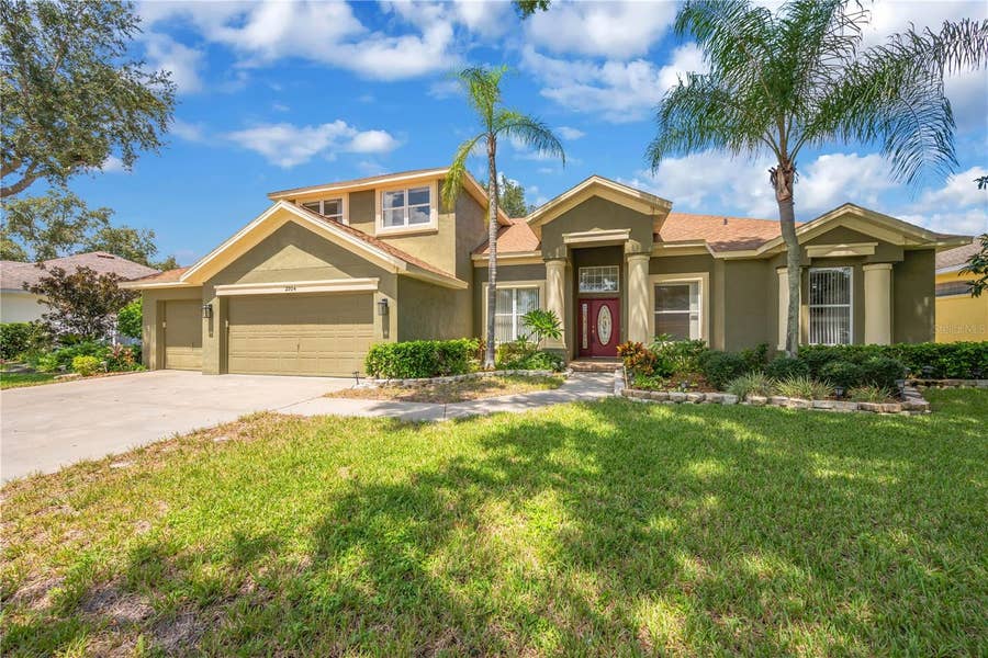Property photo for 2304 DELAMERE COURT, Valrico, FL
