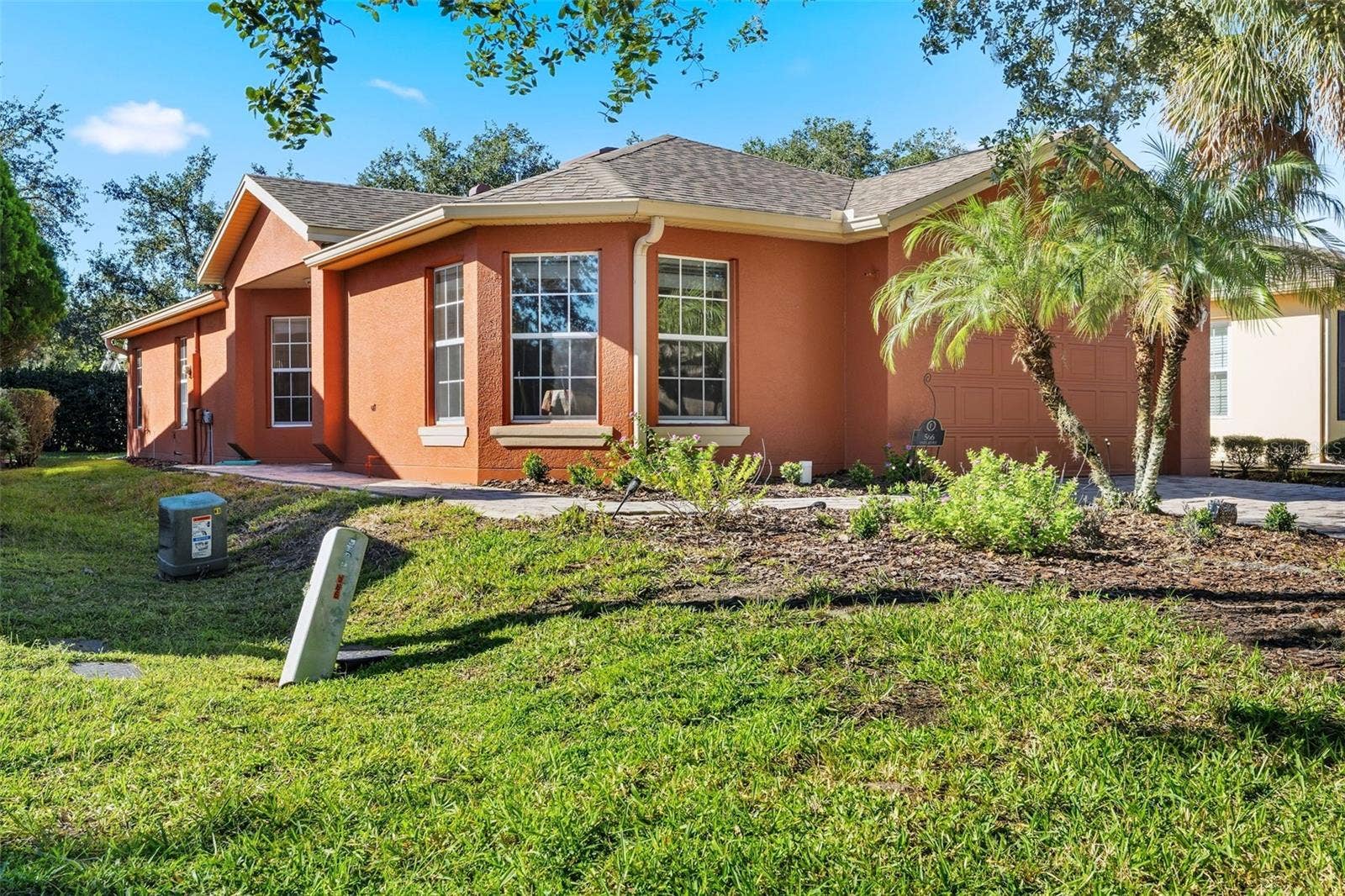 566 VINEYARD WAY, Poinciana, FL 34759 566 VINEYARD WAY, Poinciana, FL 34759