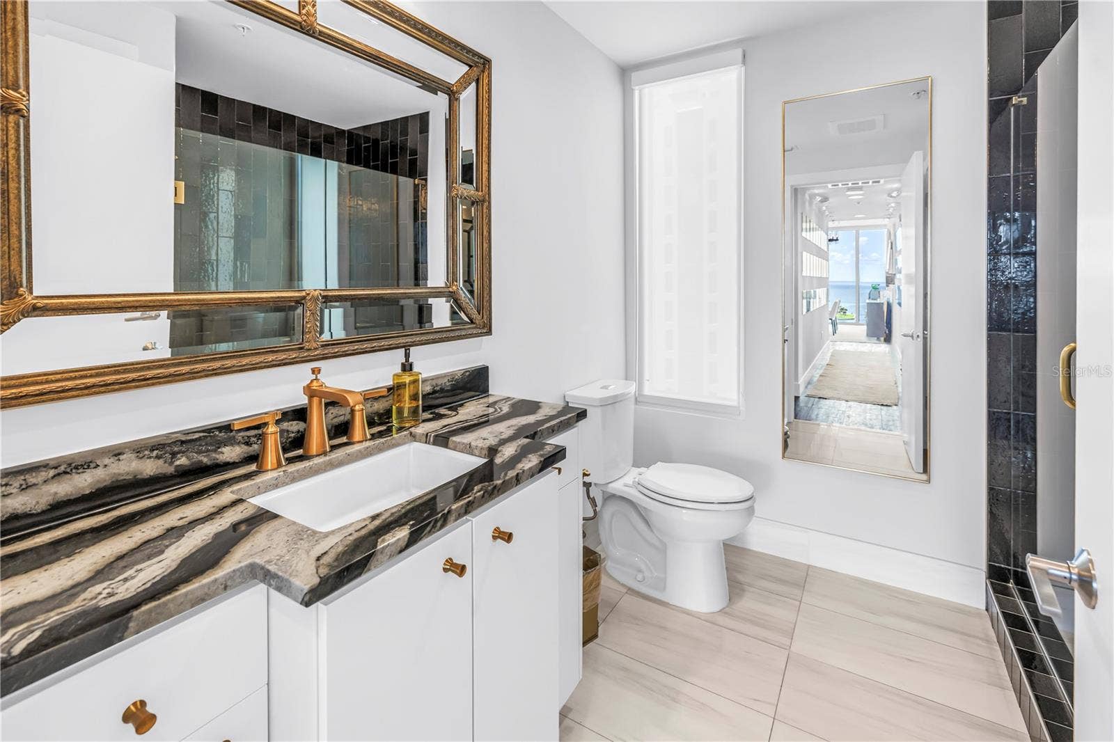 176 4TH AVENUE NE, #1101, St Petersburg, FL 33701 176 4TH AVENUE NE, #1101, St Petersburg, FL 33701