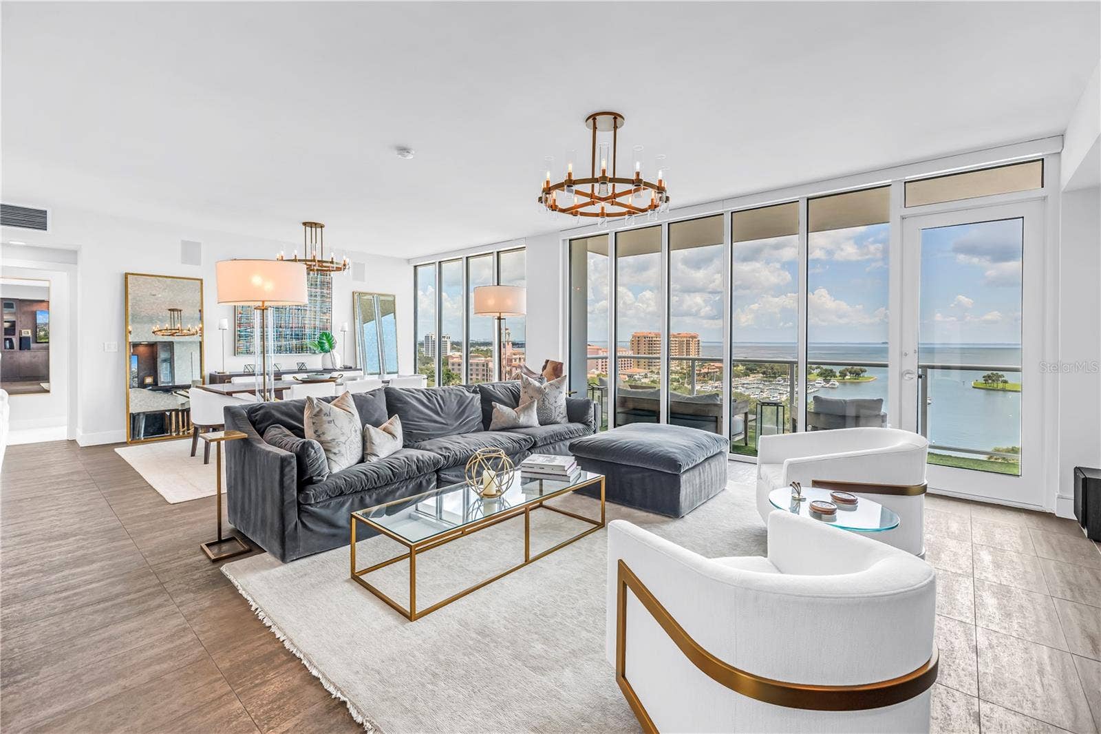 176 4TH AVENUE NE, #1101, St Petersburg, FL 33701 176 4TH AVENUE NE, #1101, St Petersburg, FL 33701