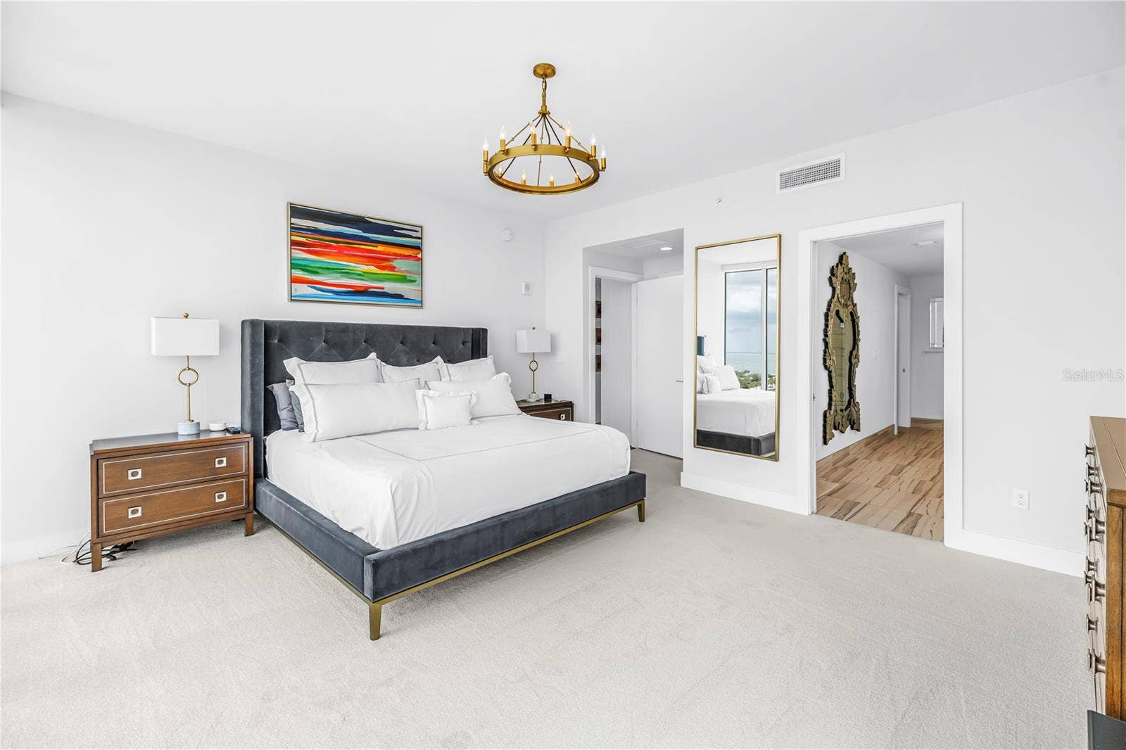 176 4TH AVENUE NE, #1101, St Petersburg, FL 33701 176 4TH AVENUE NE, #1101, St Petersburg, FL 33701