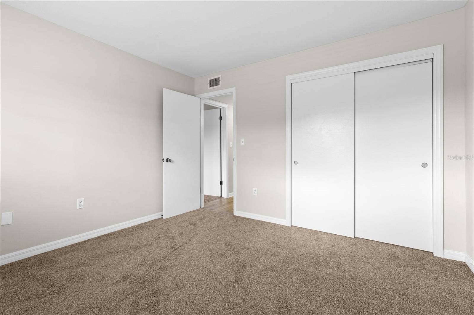 350 79TH AVENUE N, #134, St Petersburg, FL 33702