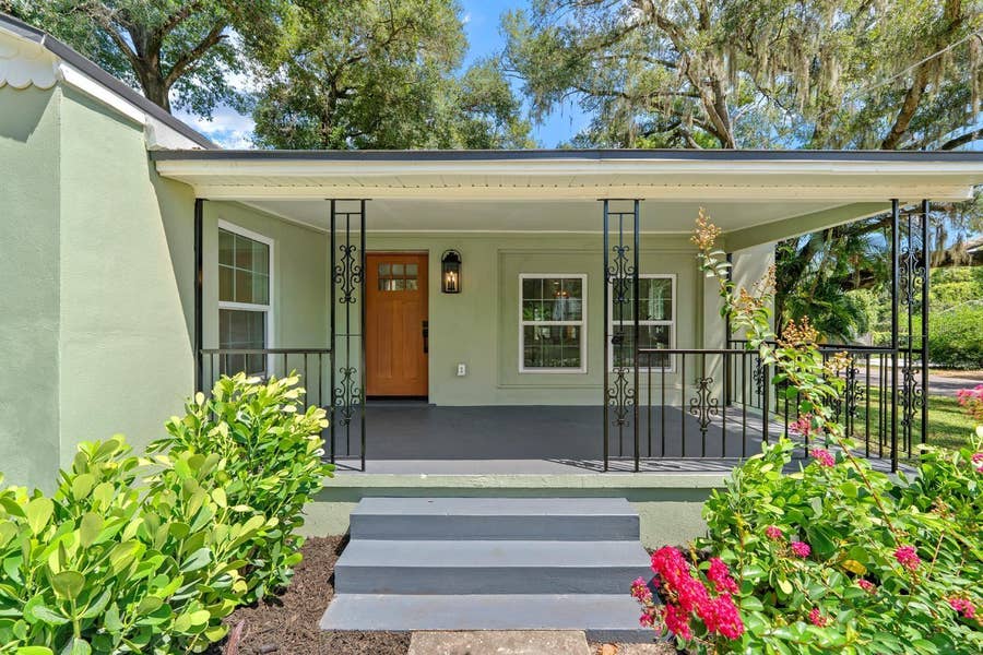 Property photo for 1230 E HENRY AVENUE, Tampa, FL