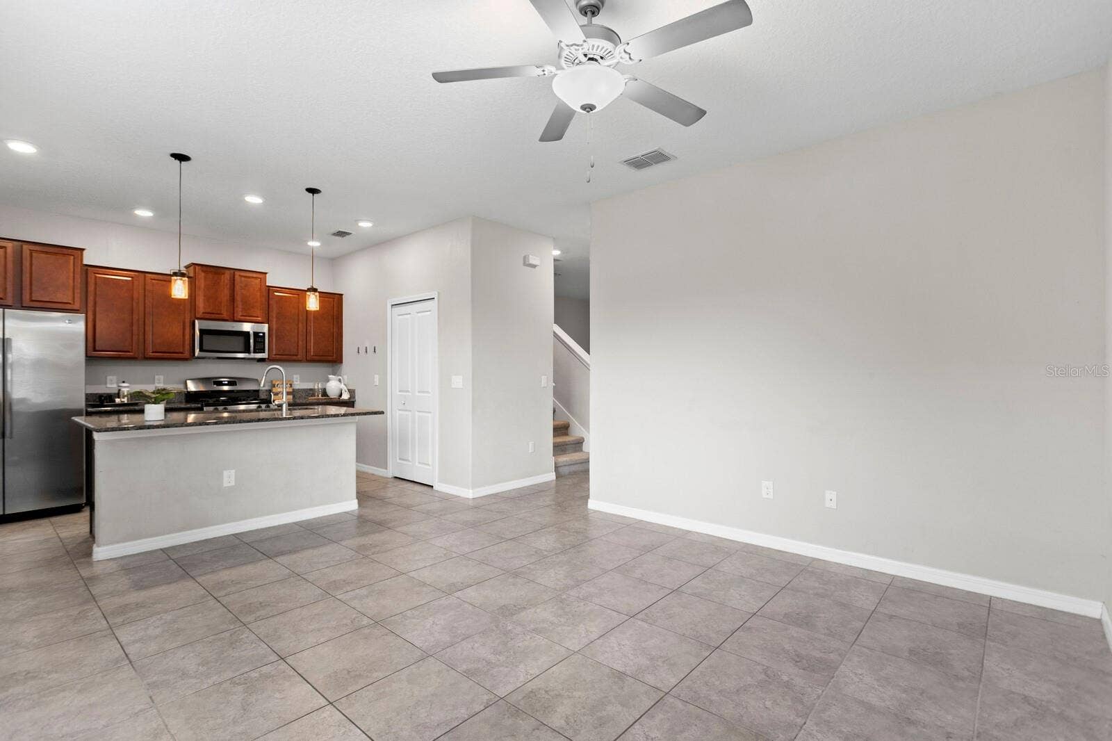 17402 CRUISER BEND, Land O Lakes, FL 34638 17402 CRUISER BEND, Land O Lakes, FL 34638