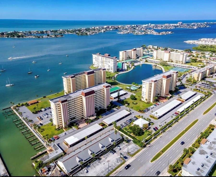 Property photo for 4650 COVE CIRCLE, #409, St Petersburg, FL