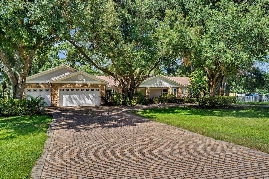 Property photo for 12511 PALOMINO COURT, Tampa, FL