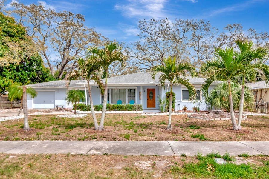 Property photo for 305 BAKER AVENUE, Clearwater, FL
