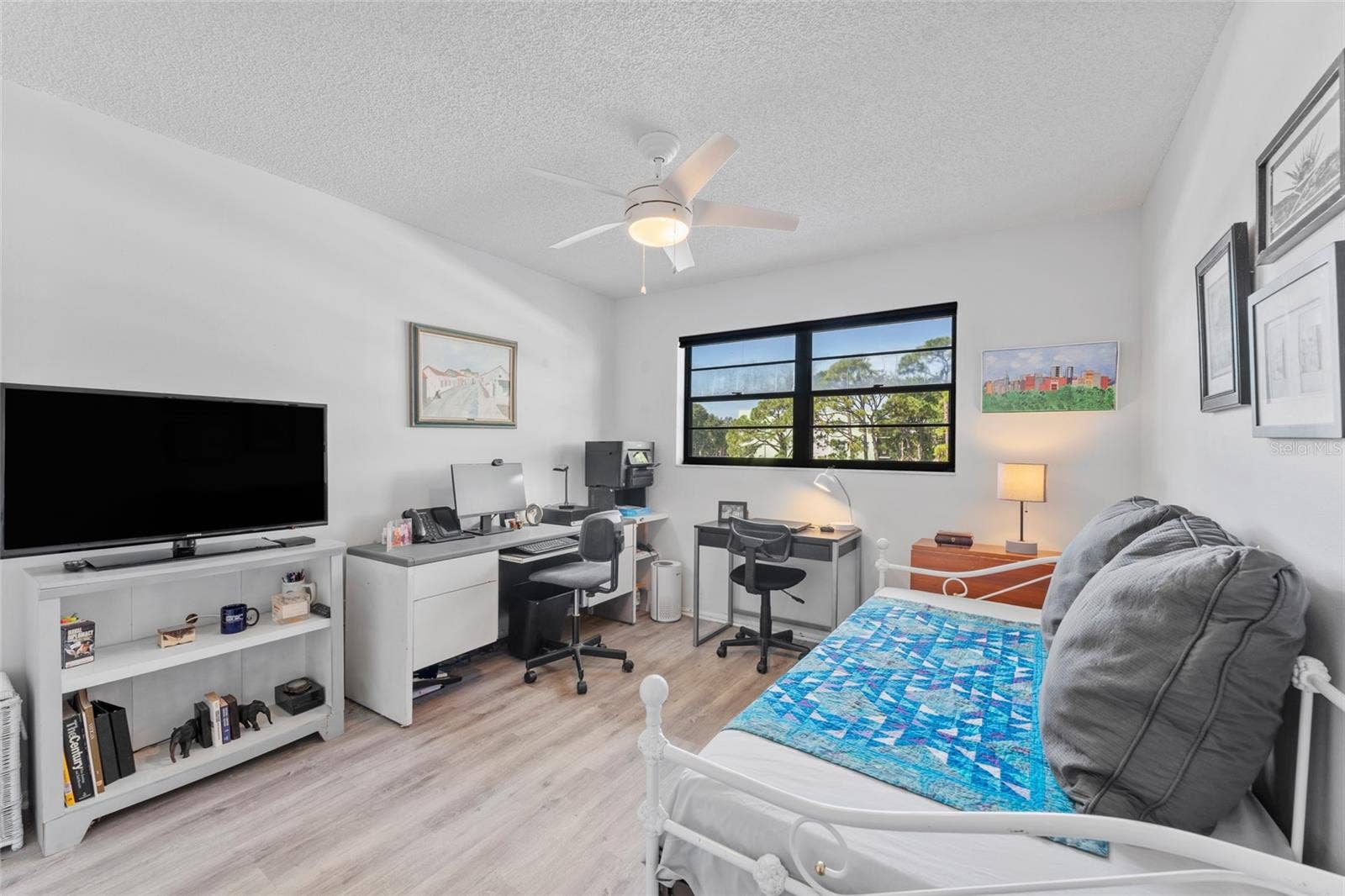 5970 80TH STREET N, #309, St Petersburg, FL 33709 Roomy Guest bedroom. Note how much space you have for a office and guest bed?