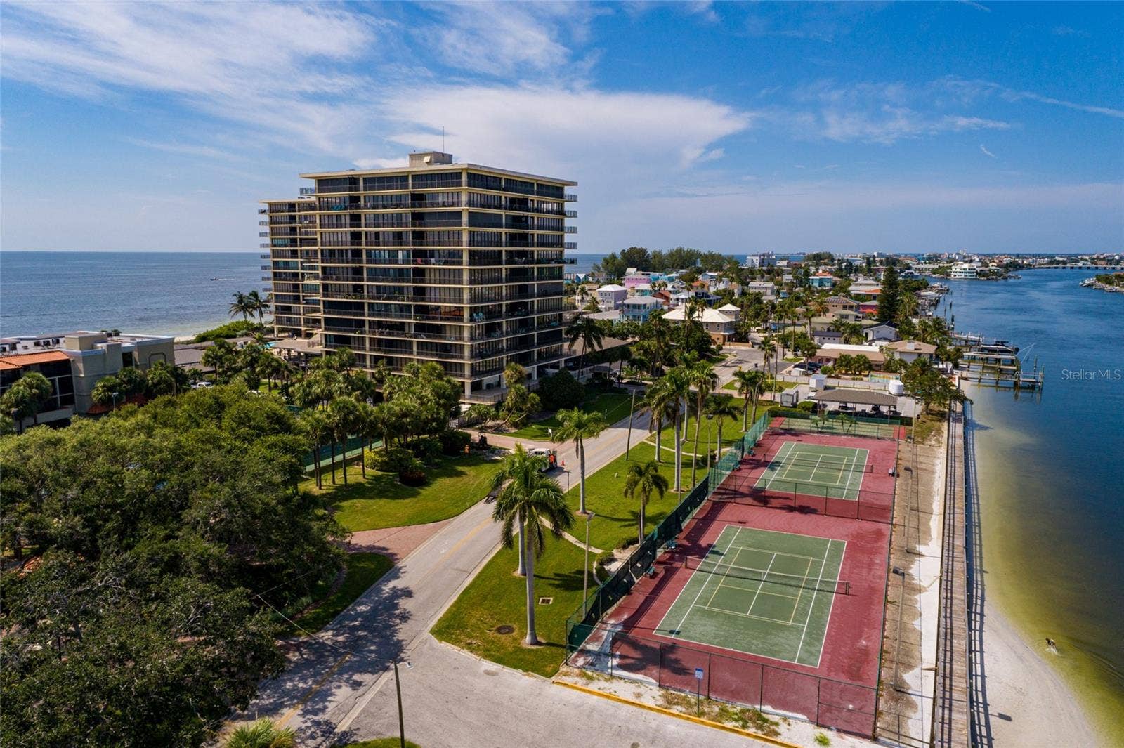 7650 BAYSHORE DRIVE, #805, Treasure Island, FL 33706
