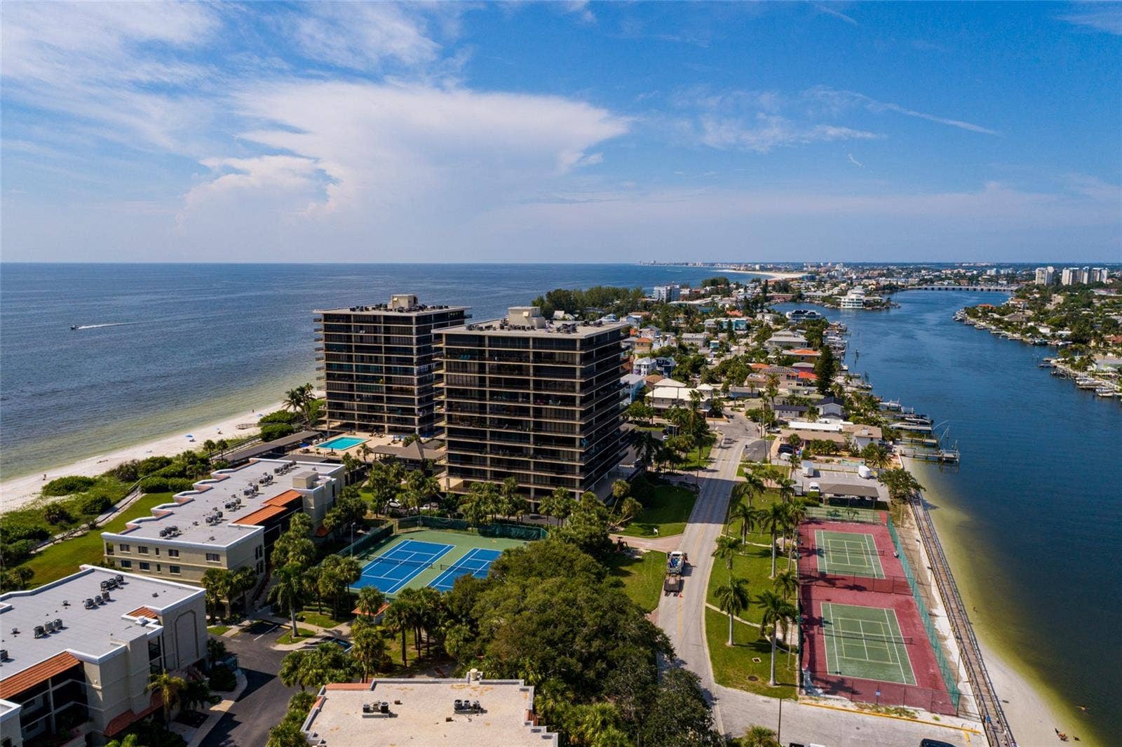 7650 BAYSHORE DRIVE, #805, Treasure Island, FL 33706