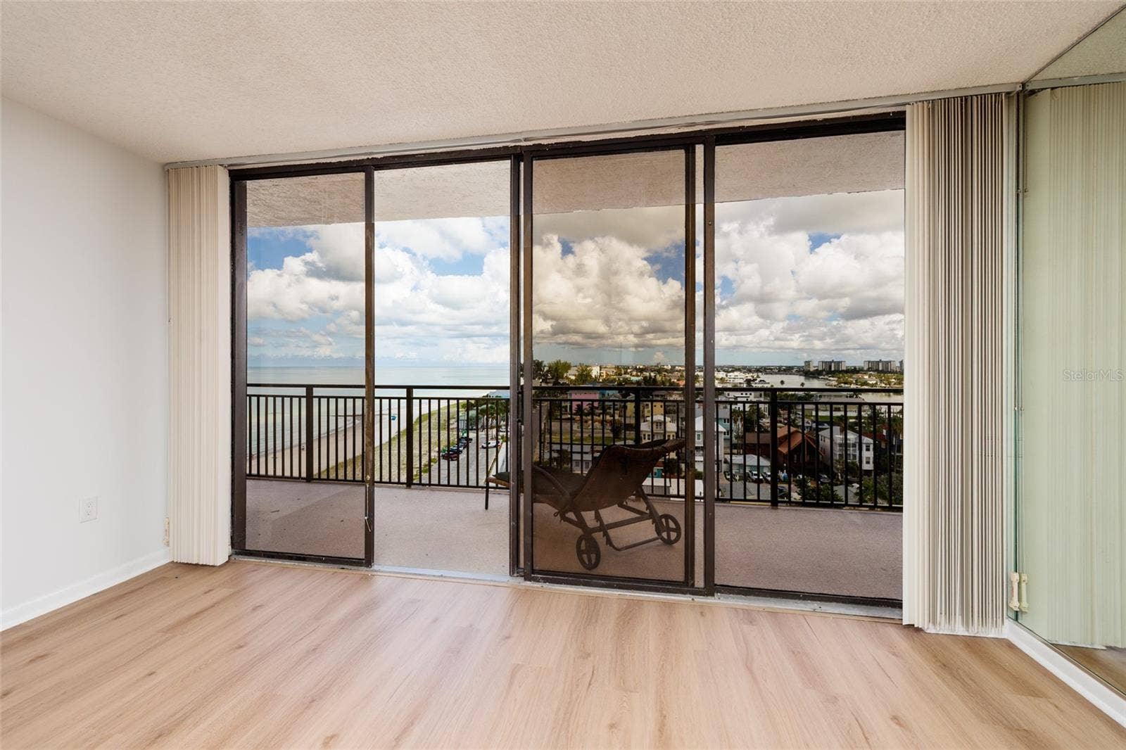 7650 BAYSHORE DRIVE, #805, Treasure Island, FL 33706