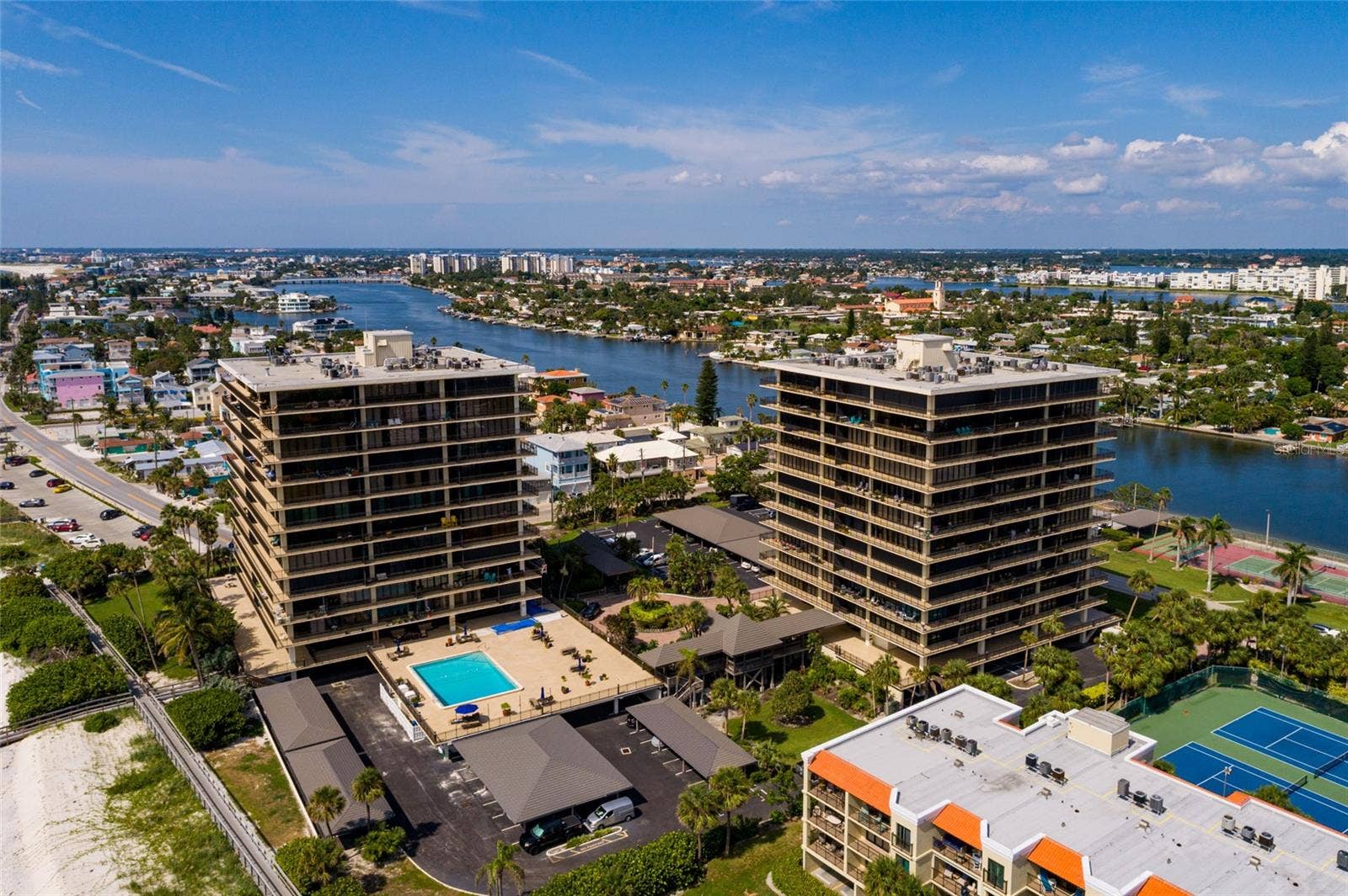 7650 BAYSHORE DRIVE, #805, Treasure Island, FL 33706