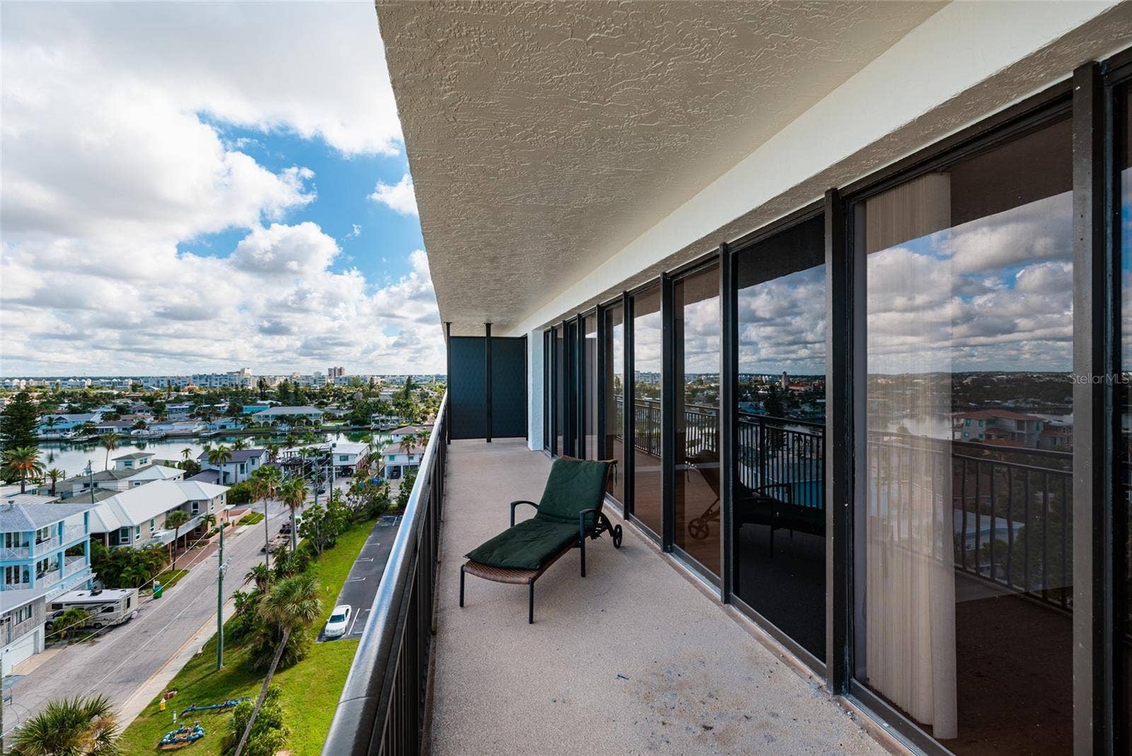 7650 BAYSHORE DRIVE, #805, Treasure Island, FL 33706