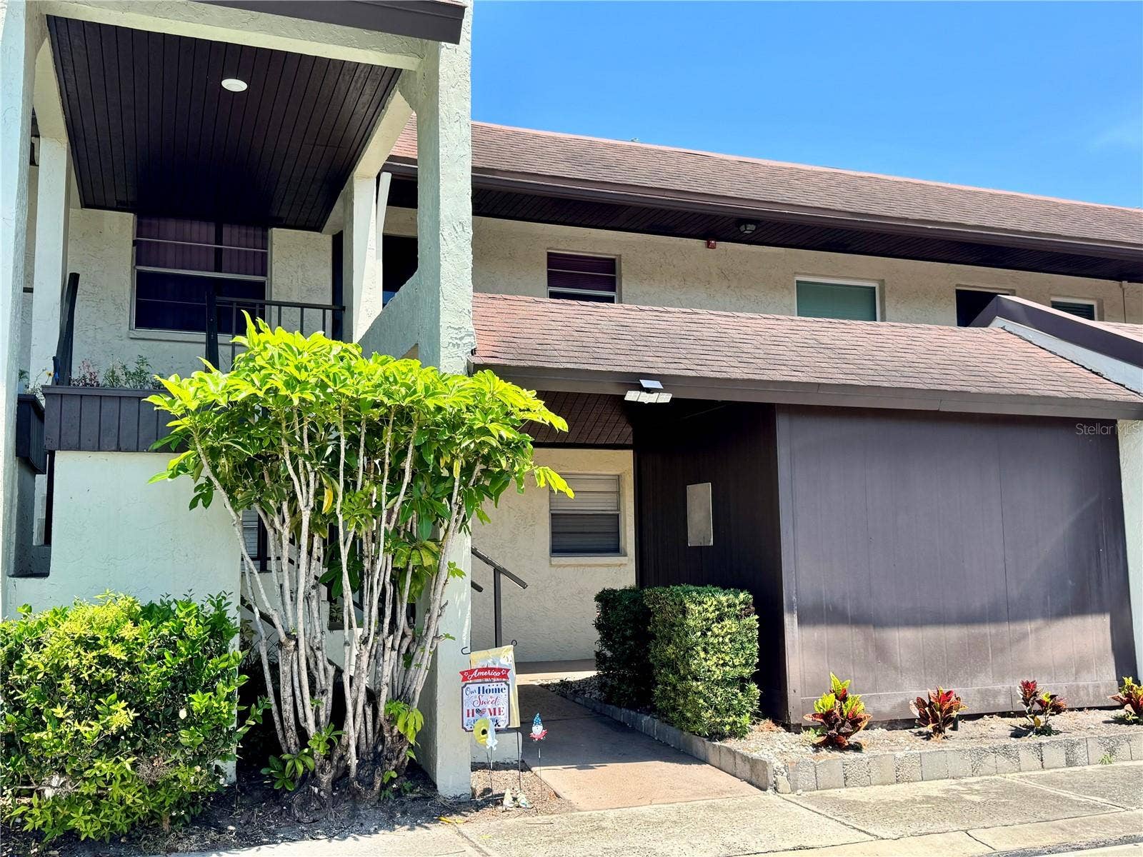 1100 E BAY DRIVE, #3, Largo, FL 33770 1100 E BAY DRIVE, #3, Largo, FL 33770