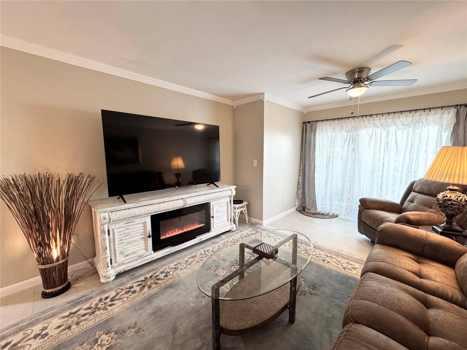1100 E BAY DRIVE, #3, Largo, FL 33770 1100 E BAY DRIVE, #3, Largo, FL 33770