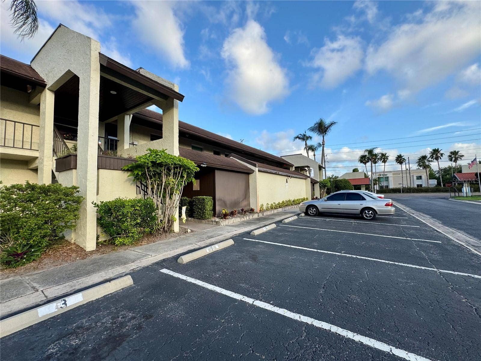 1100 E BAY DRIVE, #3, Largo, FL 33770 1100 E BAY DRIVE, #3, Largo, FL 33770