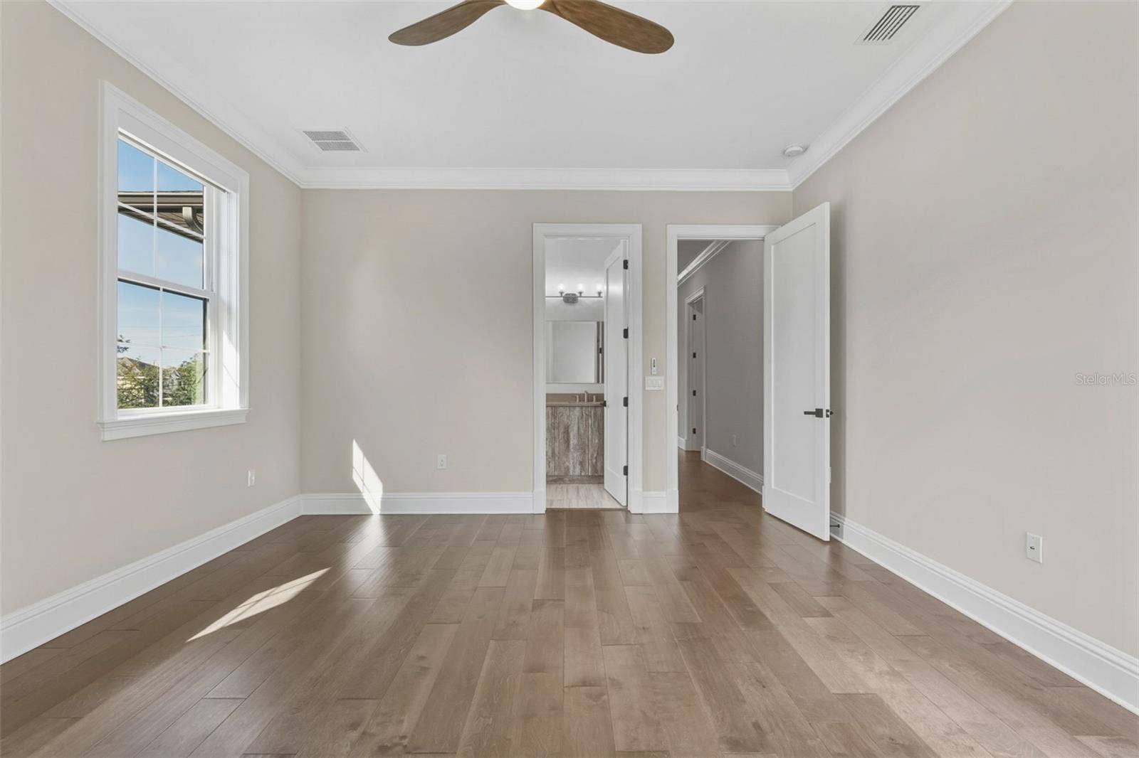 481 W DAVIS BOULEVARD, Tampa, FL 33606