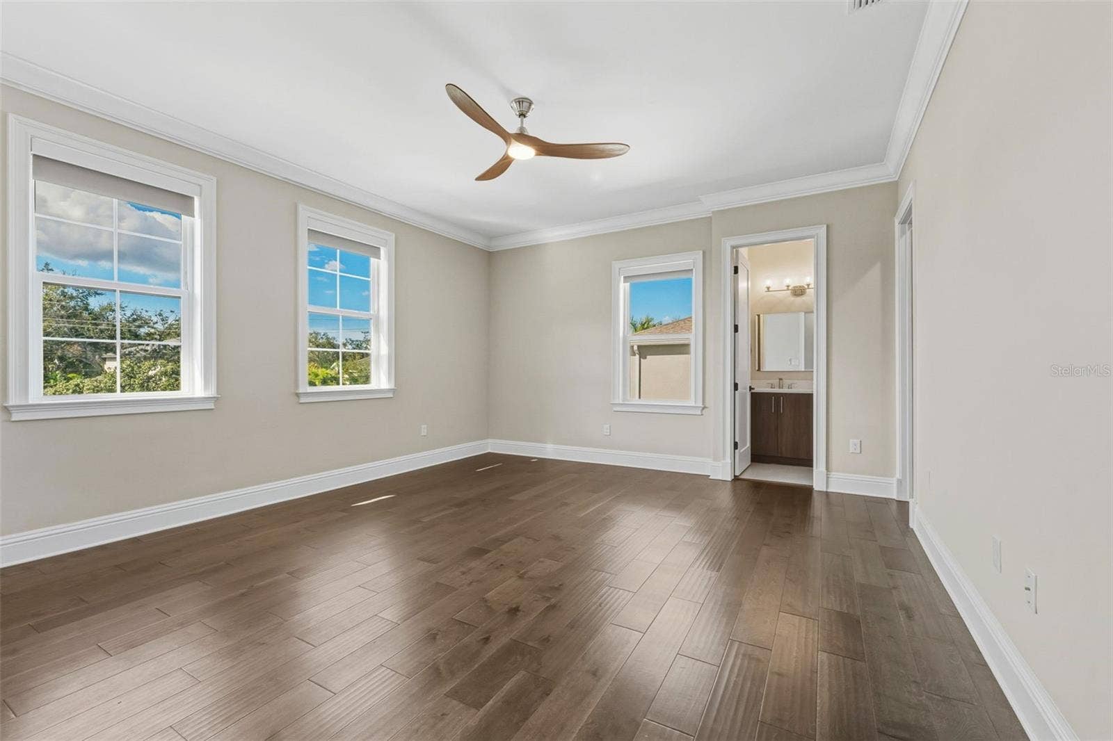 481 W DAVIS BOULEVARD, Tampa, FL 33606