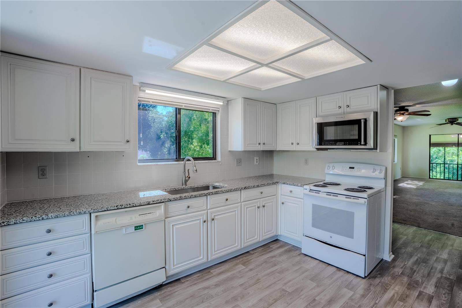 612 BALDWIN AVENUE, #C, Safety Harbor, FL 34695
