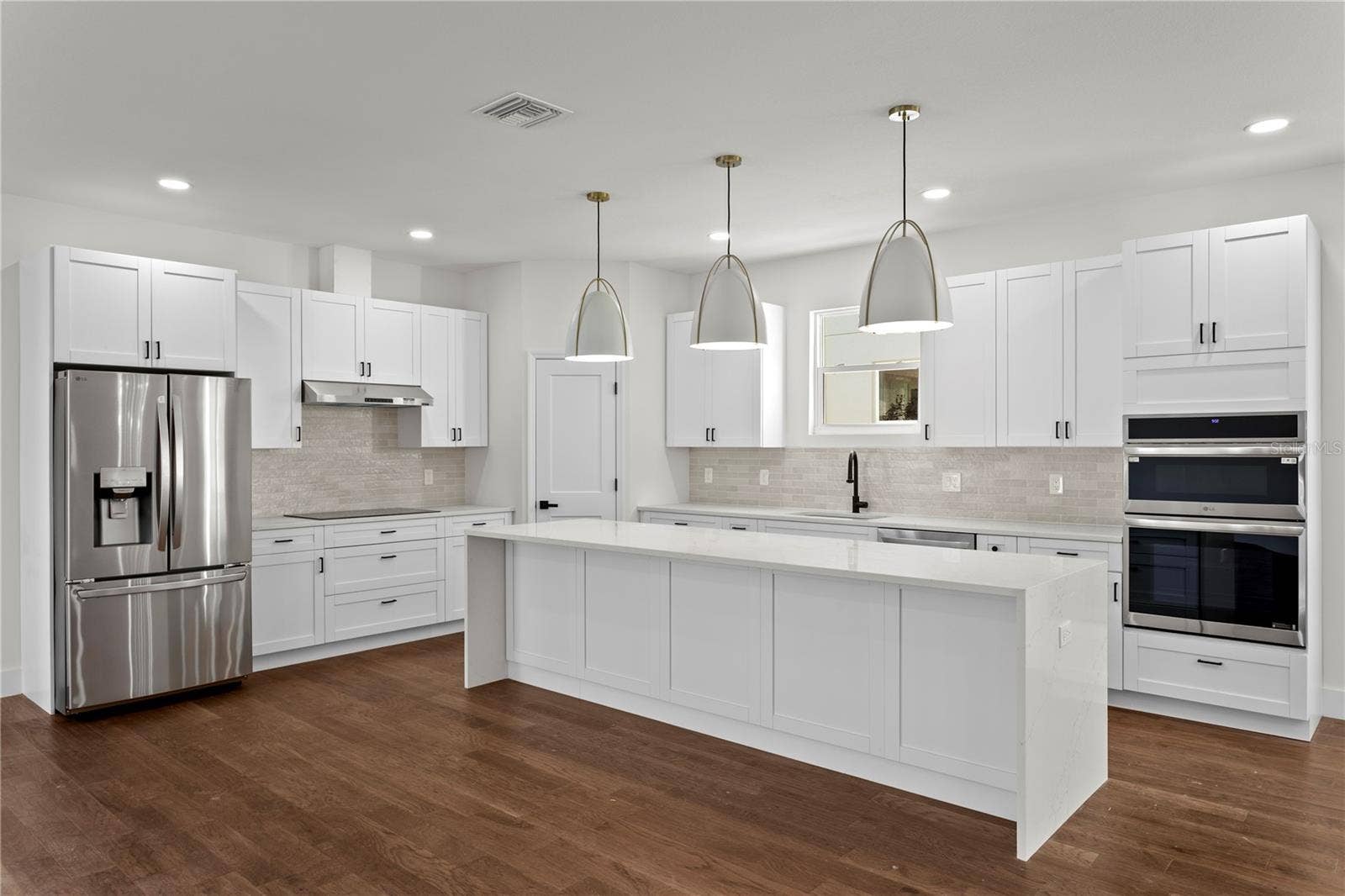 6828 S DESOTO STREET, Tampa, FL 33616 6828 S DESOTO STREET, Tampa, FL 33616