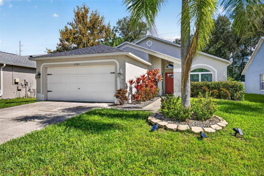 Property photo for 1721 SPLIT FORK DRIVE, Oldsmar, FL