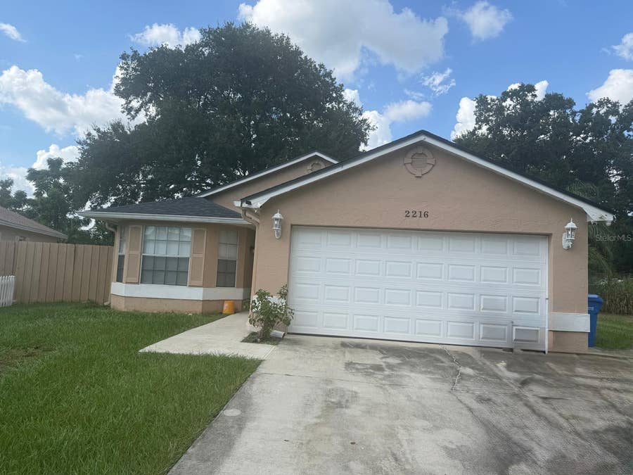 Property photo for 2216 RIDGEMORE DRIVE, Valrico, FL