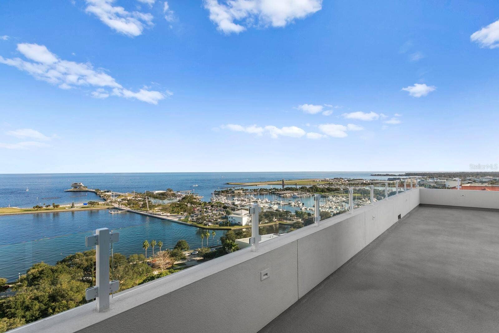 176 4TH AVENUE NE, #1002, St Petersburg, FL 33701 176 4TH AVENUE NE, #1002, St Petersburg, FL 33701