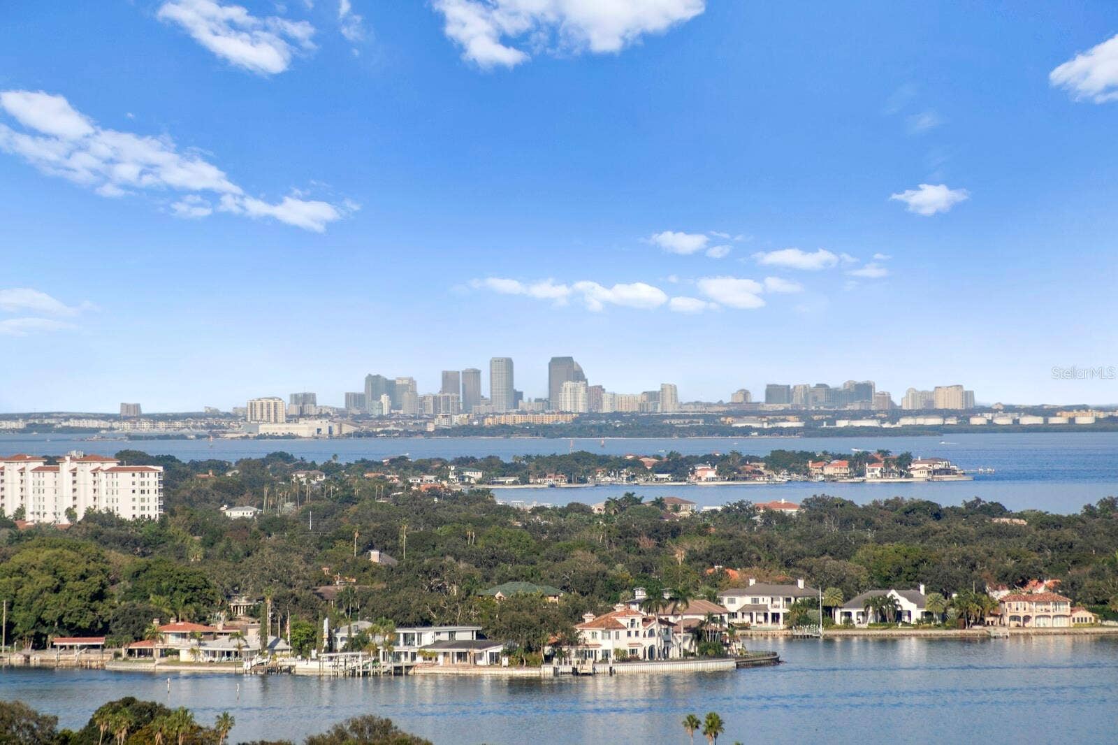 176 4TH AVENUE NE, #1002, St Petersburg, FL 33701 176 4TH AVENUE NE, #1002, St Petersburg, FL 33701