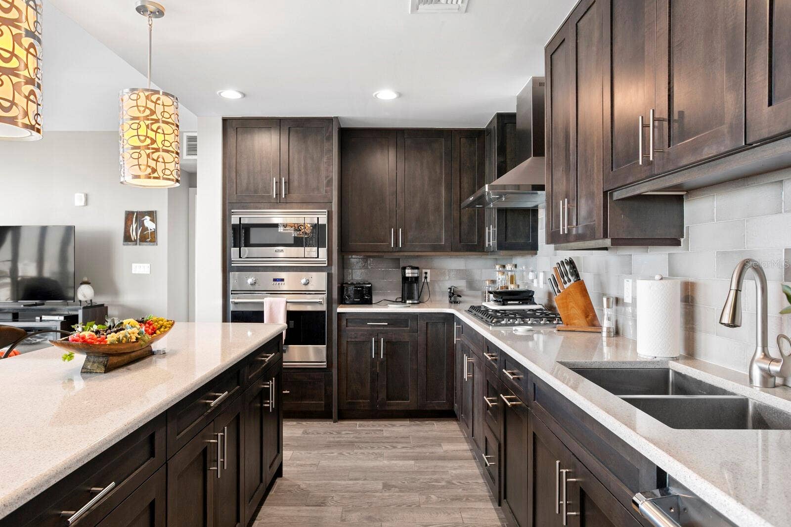 176 4TH AVENUE NE, #1002, St Petersburg, FL 33701 176 4TH AVENUE NE, #1002, St Petersburg, FL 33701