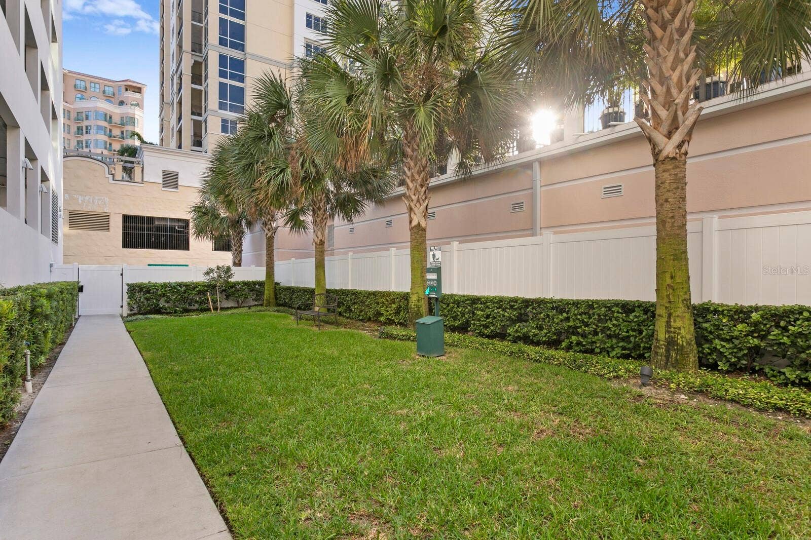 176 4TH AVENUE NE, #1002, St Petersburg, FL 33701 176 4TH AVENUE NE, #1002, St Petersburg, FL 33701